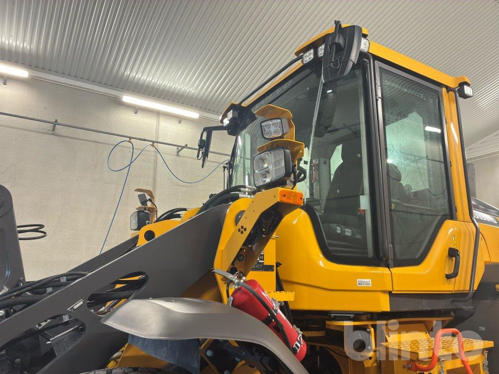 Колесен товарач VOLVO L70H2: снимка 10 Колесен товарач VOLVO L70H2: снимка 10