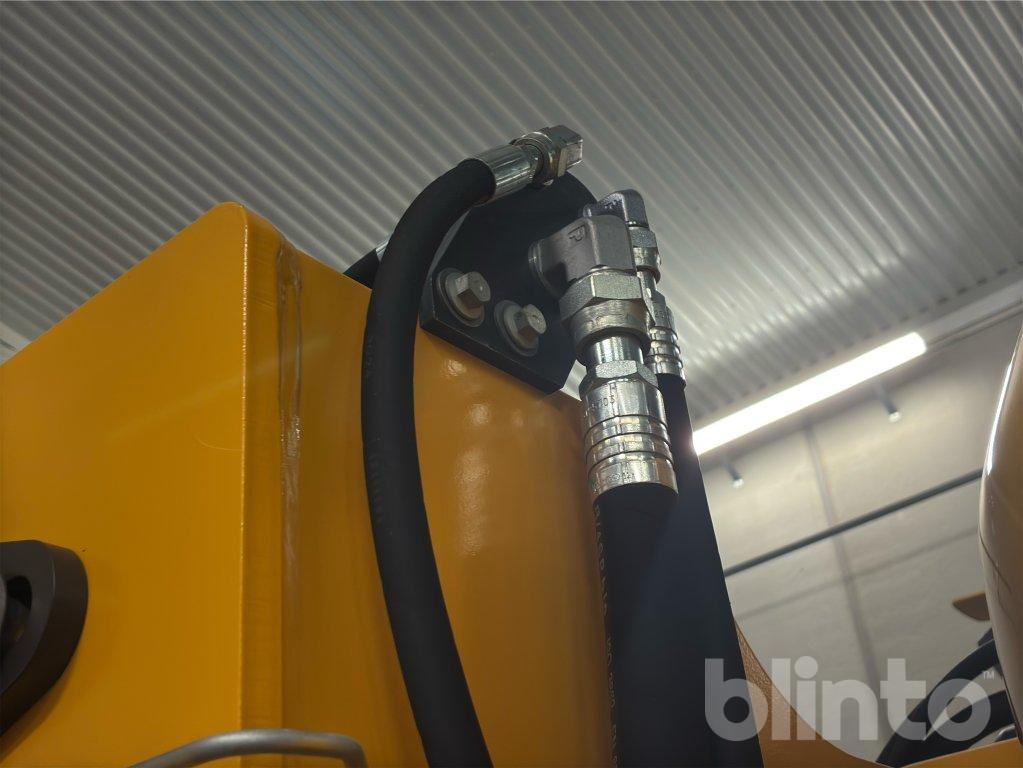 Колесен товарач VOLVO L70H2: снимка 43 Колесен товарач VOLVO L70H2: снимка 43