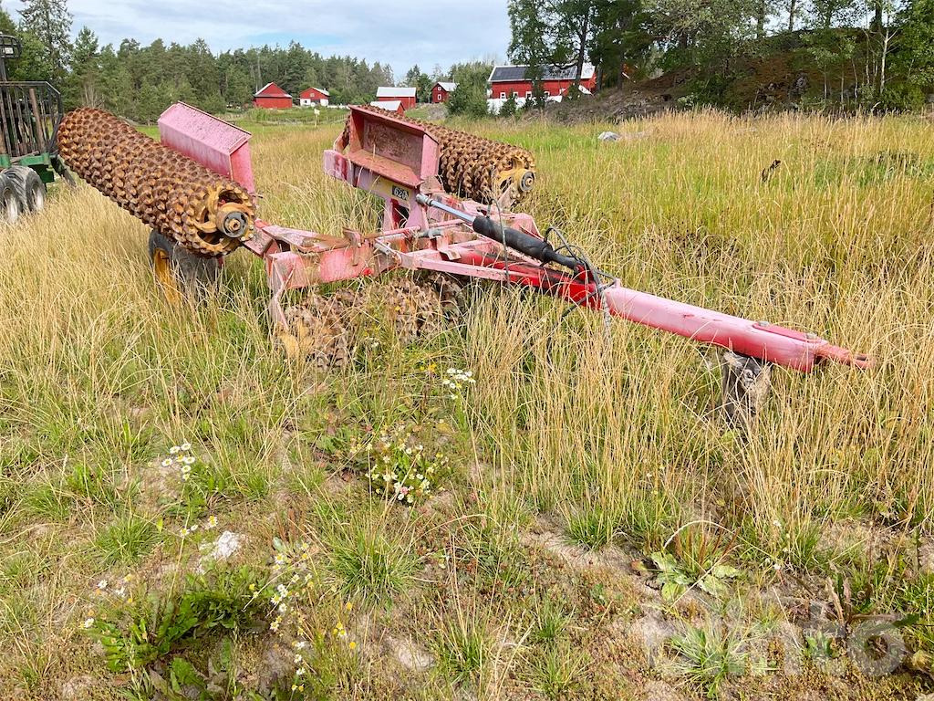 Väderstad Rollex RX 620 - Селскостопански валяк: снимка 1 Väderstad Rollex RX 620 - Селскостопански валяк: снимка 1