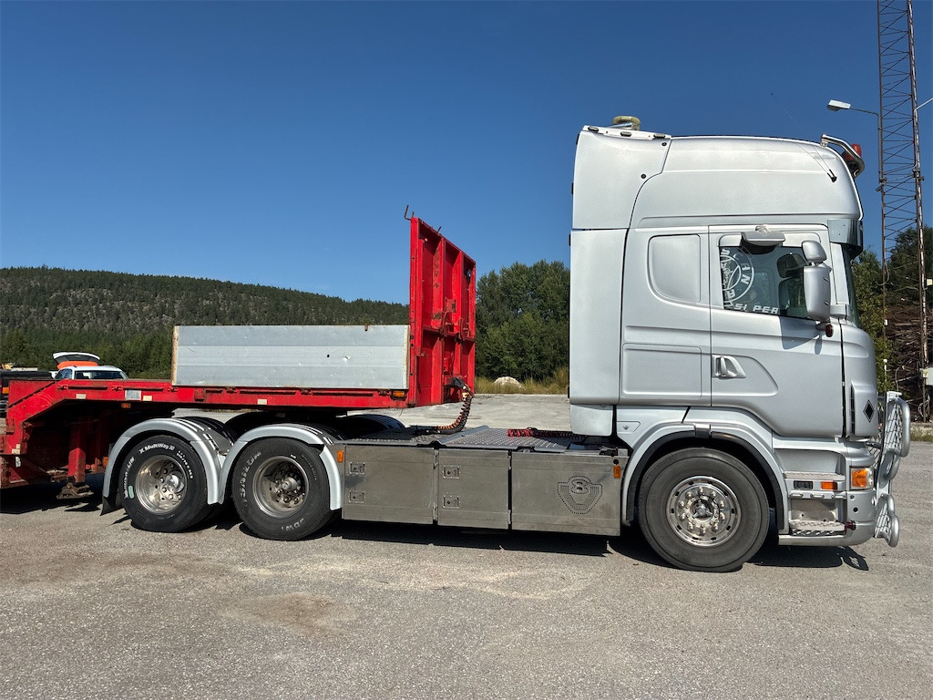 SCANIA R500/VM 41-4 - Влекач, Нискорамна площадка полуремарке: снимка 4 SCANIA R500/VM 41-4 - Влекач, Нискорамна площадка полуремарке: снимка 4