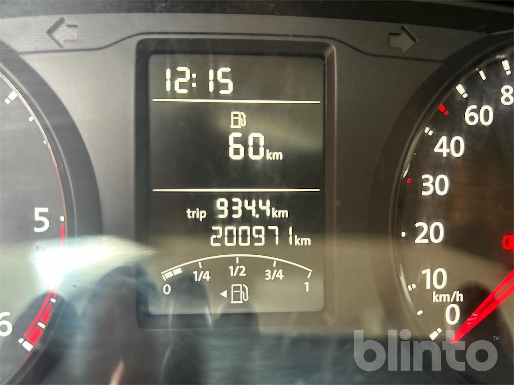 Volkswagen T6 2.0 TDI Doka 6 Sitzer TÜV 5-27 - Бордови бус, Бус с двойна кабина: снимка 5 Volkswagen T6 2.0 TDI Doka 6 Sitzer TÜV 5-27 - Бордови бус, Бус с двойна кабина: снимка 5