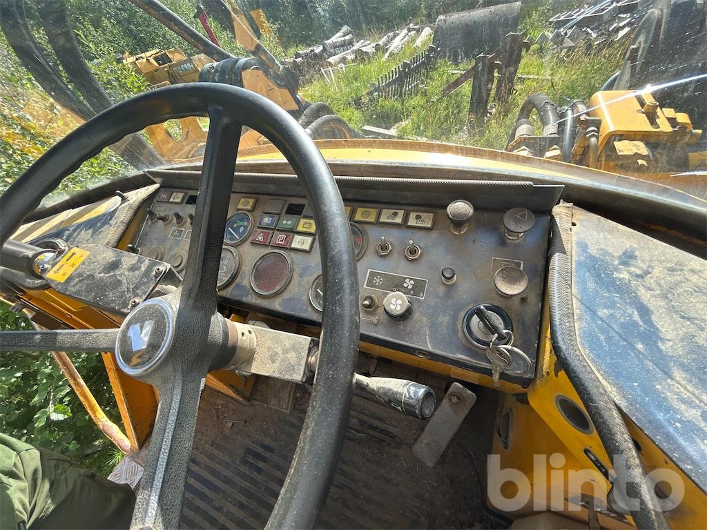 Колесен товарач Volvo BM 4500: снимка 41