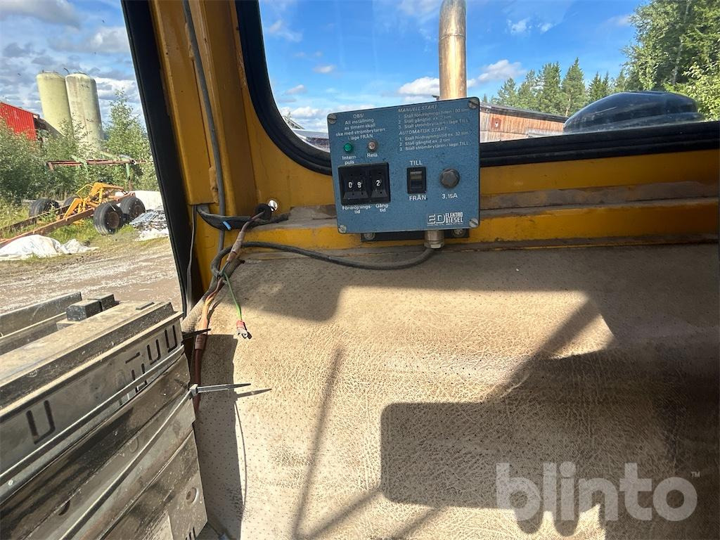Колесен товарач Volvo BM 4500: снимка 44