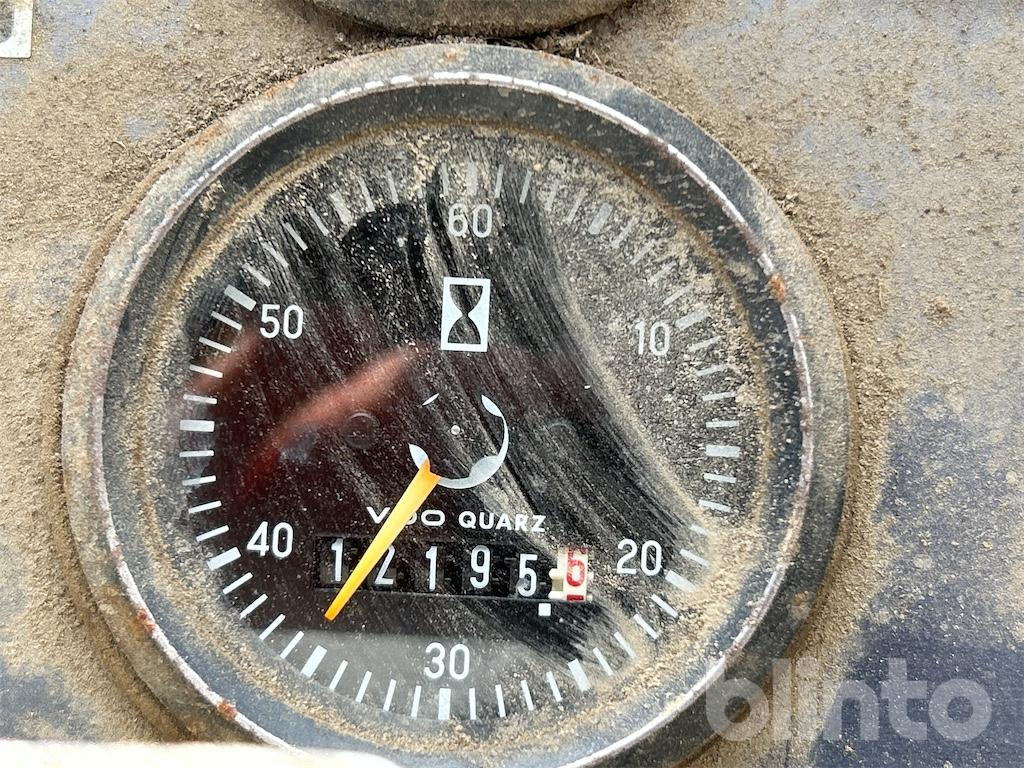 Колесен товарач Volvo BM 4500: снимка 43