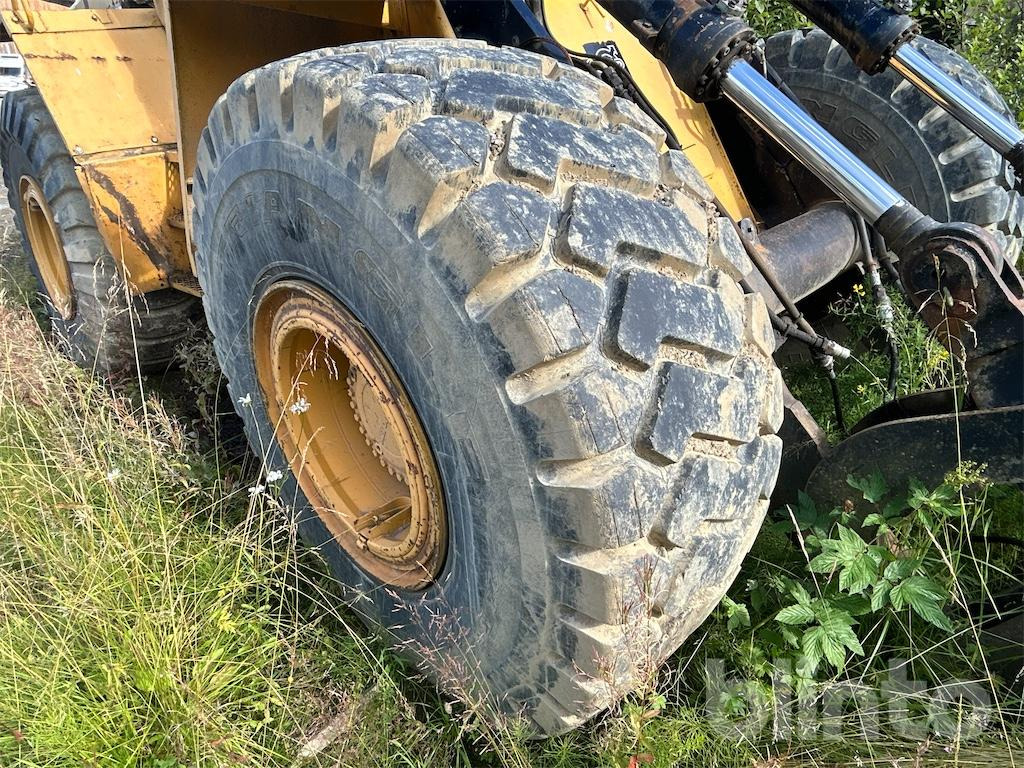 Колесен товарач Volvo BM 4500: снимка 8