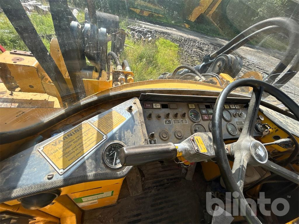 Колесен товарач Volvo BM 4500: снимка 40