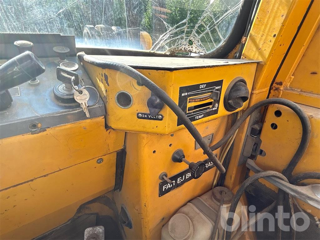 Колесен товарач Volvo BM 4500: снимка 45