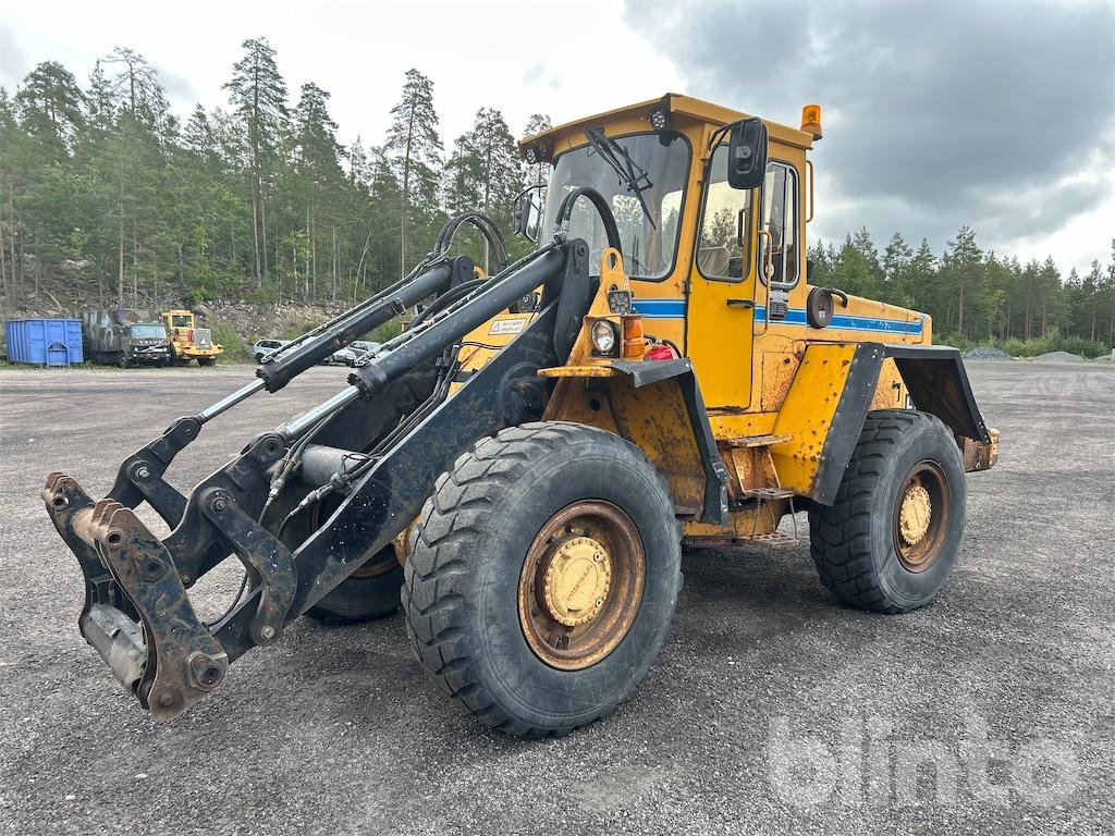 Volvo BM L70 - Колесен товарач: снимка 1 Volvo BM L70 - Колесен товарач: снимка 1
