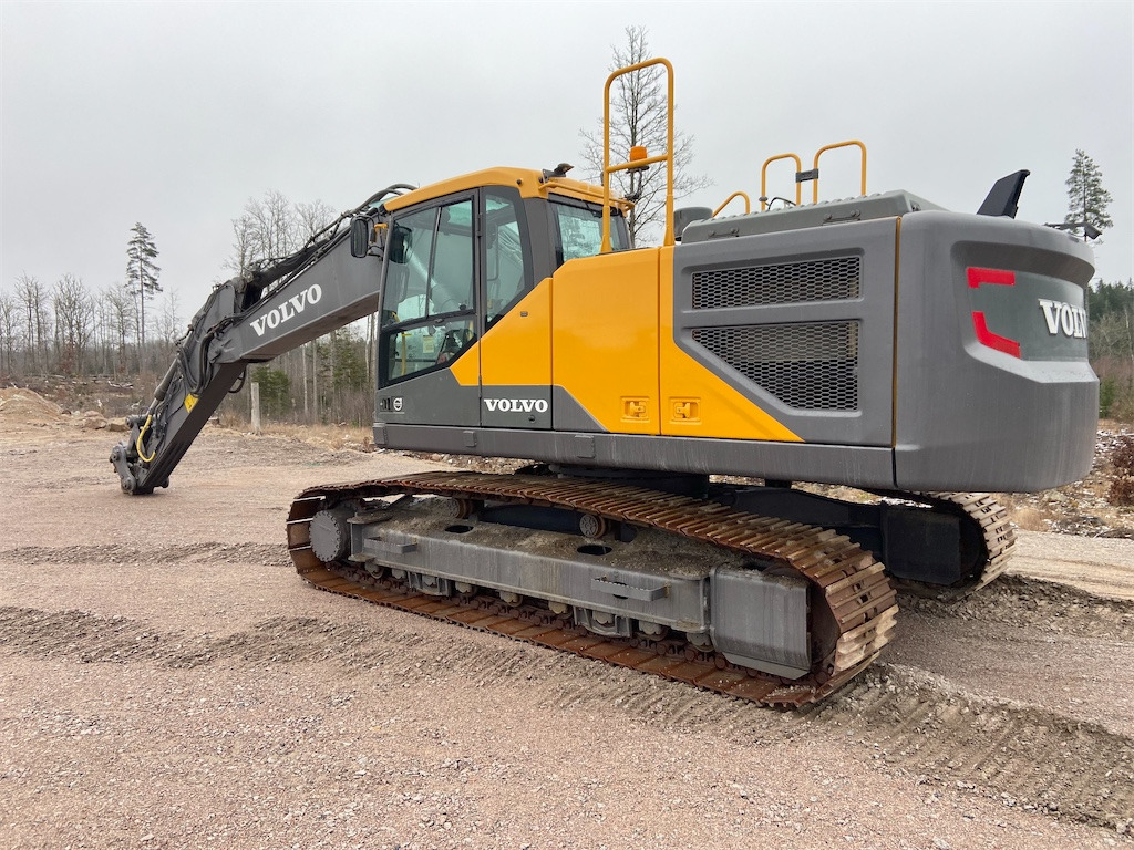 Volvo EC 250 EL - Верижен багер: снимка 3 Volvo EC 250 EL - Верижен багер: снимка 3