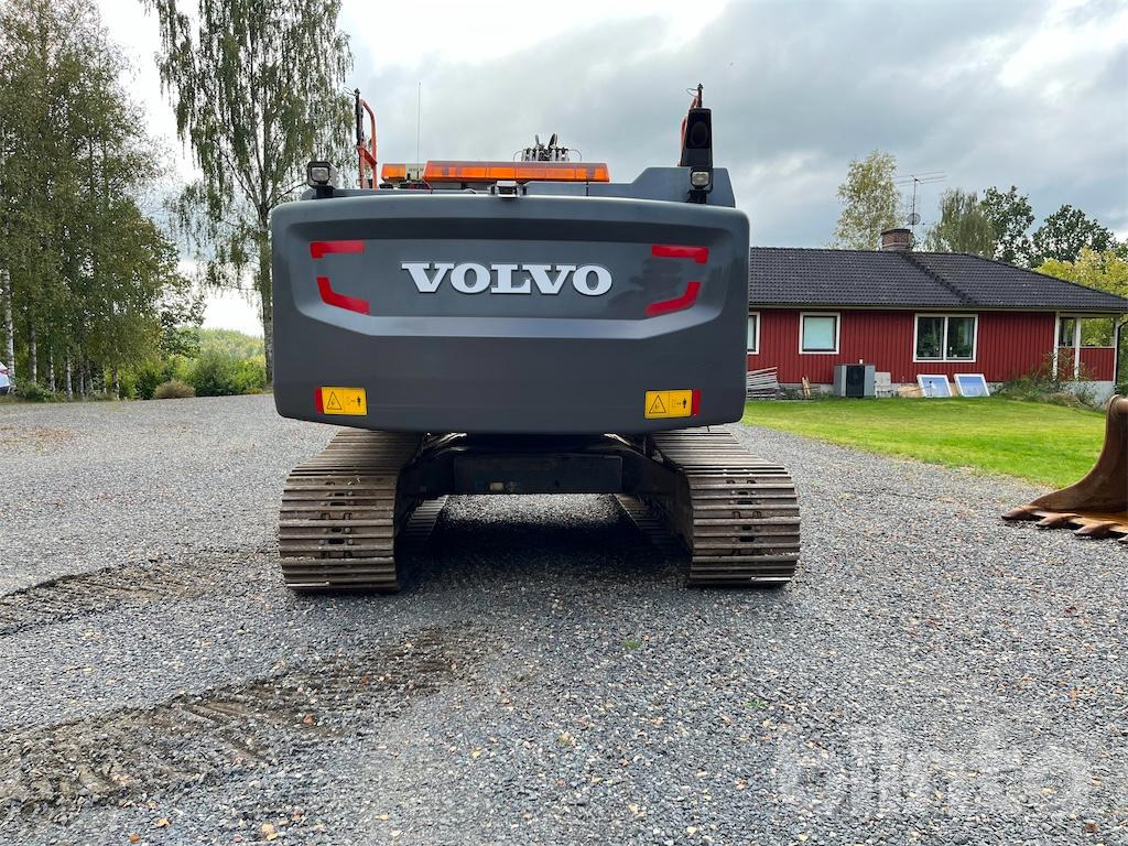 Volvo EC300EL - Верижен багер: снимка 4 Volvo EC300EL - Верижен багер: снимка 4