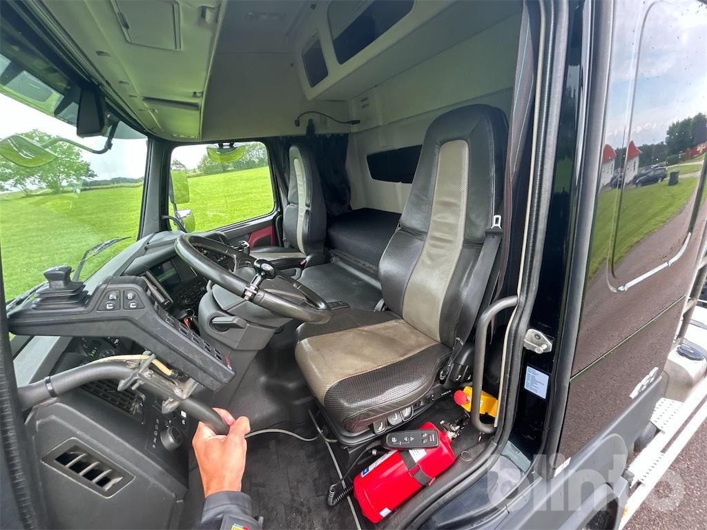Volvo FMX460 6x2 HIAB Ultima 18T - Мултилифт с кука камион: снимка 4 Volvo FMX460 6x2 HIAB Ultima 18T - Мултилифт с кука камион: снимка 4