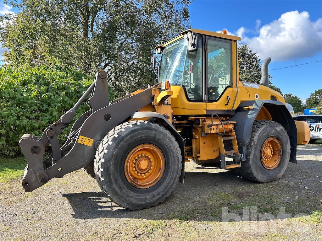 Volvo L90G - Колесен товарач: снимка 2 Volvo L90G - Колесен товарач: снимка 2