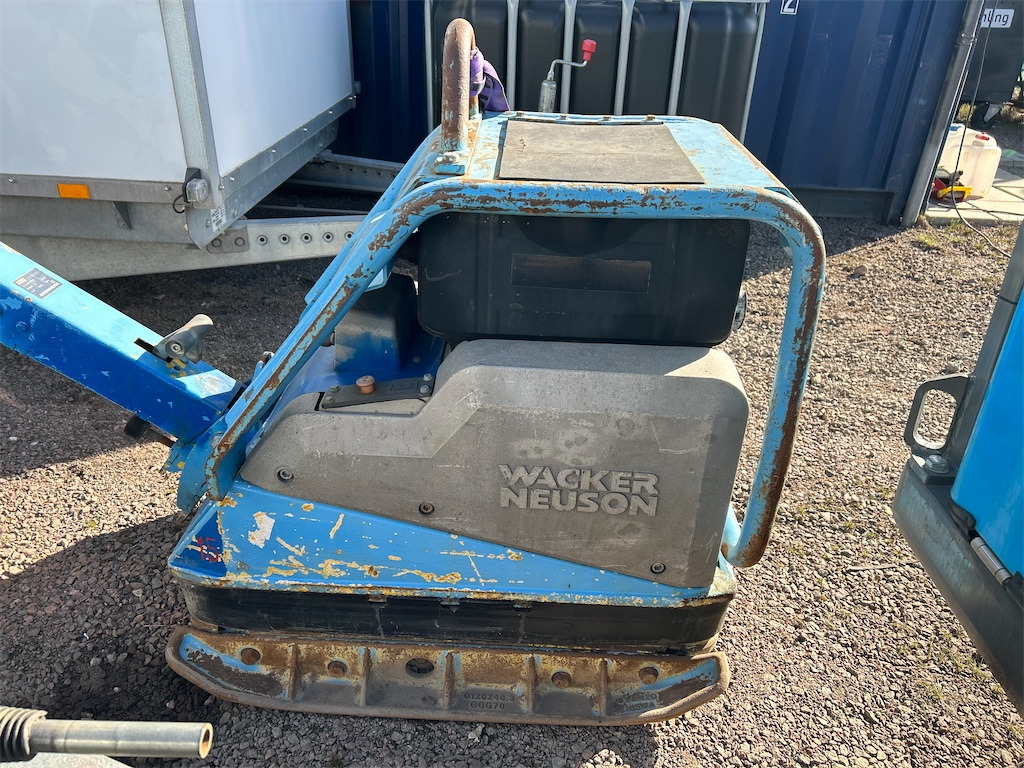 Wacker Neuson DPU6555Heh - Виброплоча: снимка 4 Wacker Neuson DPU6555Heh - Виброплоча: снимка 4