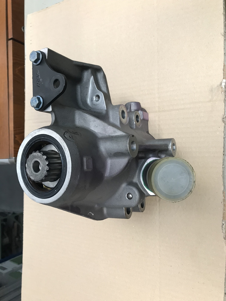 CARCASSA RIDUTTORE ASSEMBLAGGIO POMPA CARBURANTE ALTA PRESSIONE MAN 51385075020 - Горивна помпа за Камион: снимка 2 CARCASSA RIDUTTORE ASSEMBLAGGIO POMPA CARBURANTE ALTA PRESSIONE MAN 51385075020 - Горивна помпа за Камион: снимка 2