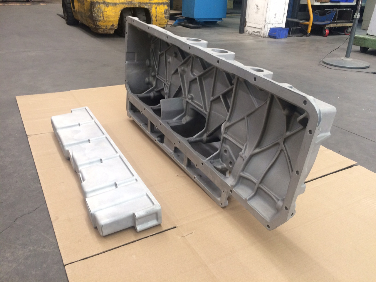 COPPA OLIO MAN 51058015690 + COPERCHIO COPPA OLIO MAN 51058200086 - Маслена вана: снимка 2 COPPA OLIO MAN 51058015690 + COPERCHIO COPPA OLIO MAN 51058200086 - Маслена вана: снимка 2