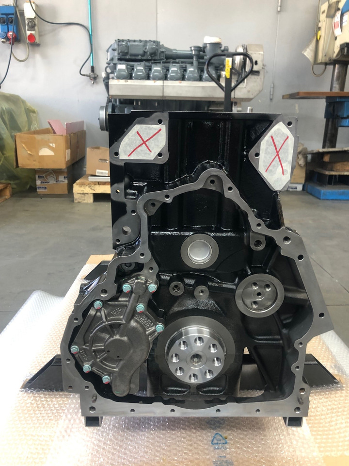 KIT BASAMENTO + ALBERO MOTORE - MAN D2676 EURO6C - Картер за Камион: снимка 1 KIT BASAMENTO + ALBERO MOTORE - MAN D2676 EURO6C - Картер за Камион: снимка 1