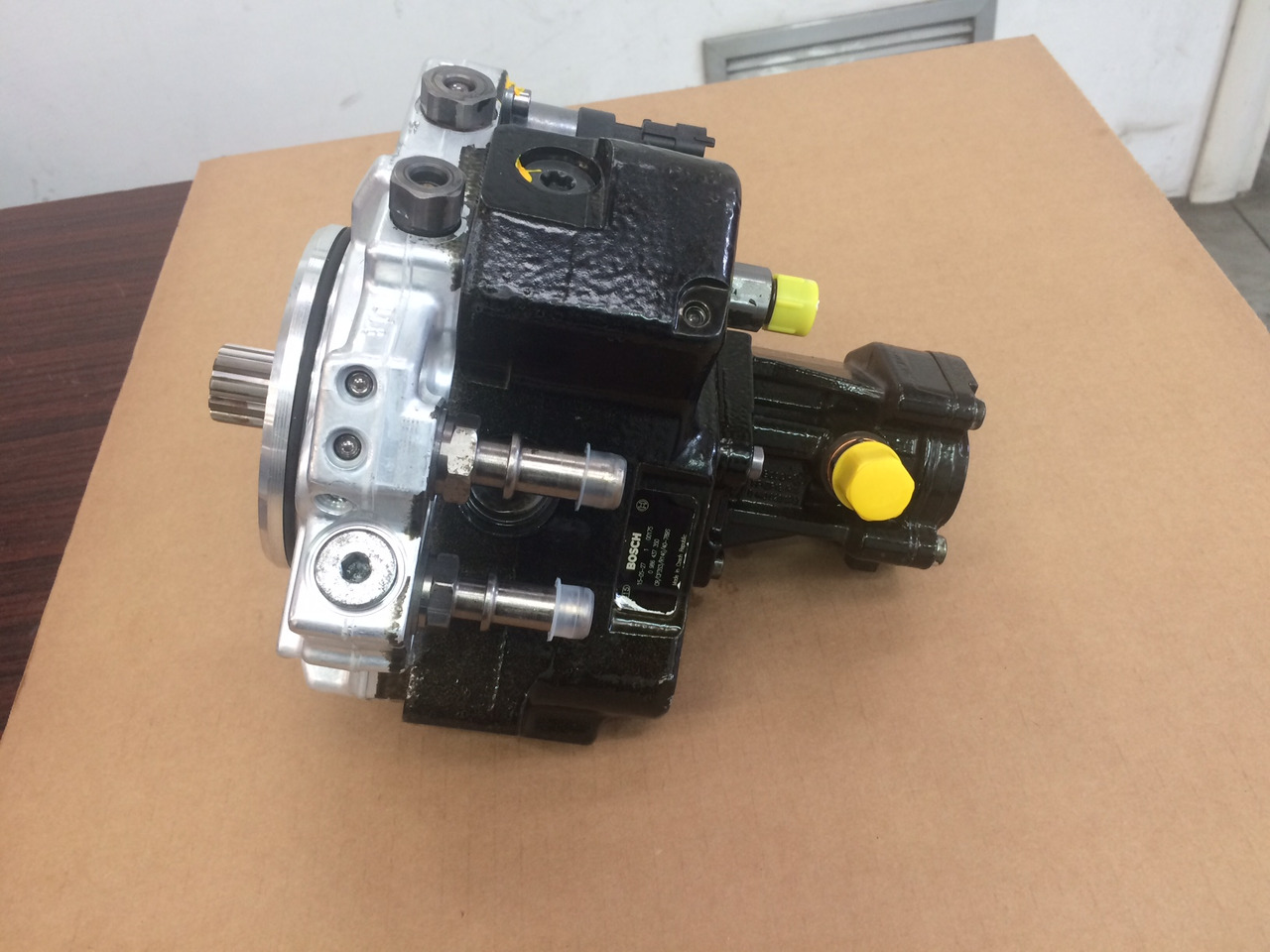 POMPA CARBURANTE ALTA PRESSIONE CP3.4+ / MOTORI MAN D2066 - D2676 - Горивна помпа за Камион: снимка 4 POMPA CARBURANTE ALTA PRESSIONE CP3.4+ / MOTORI MAN D2066 - D2676 - Горивна помпа за Камион: снимка 4