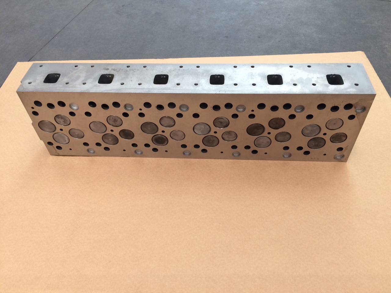 TESTATA CILINDRO MAN 51031006273 - MOTORE MAN D0836 Common Rail - Глава на блока: снимка 1 TESTATA CILINDRO MAN 51031006273 - MOTORE MAN D0836 Common Rail - Глава на блока: снимка 1