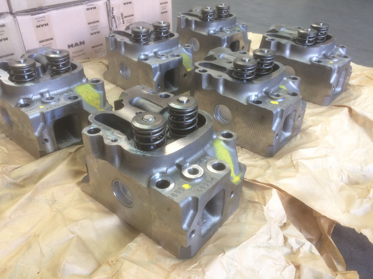 TESTATA MAN E2866 / E2876 / E2848 / E2842 - GAS - Глава на блока: снимка 4 TESTATA MAN E2866 / E2876 / E2848 / E2842 - GAS - Глава на блока: снимка 4