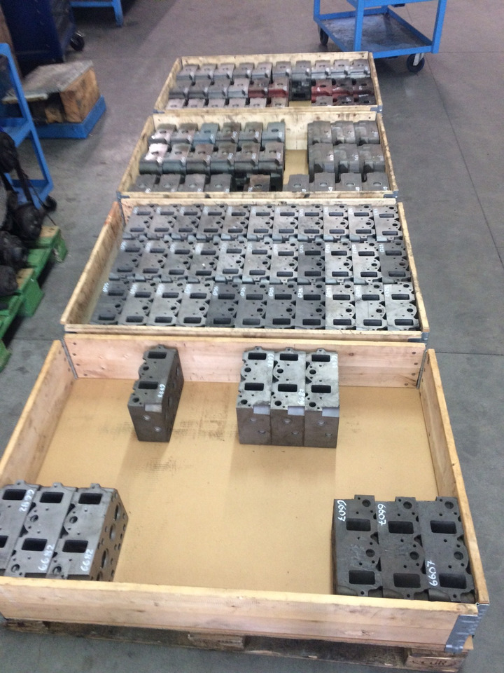 TESTATA MOTORE MAN D2865 / D2866 2V / D2876 2V / D2848 2V / D2840 2V / D2842 2V - Глава на блока: снимка 3 TESTATA MOTORE MAN D2865 / D2866 2V / D2876 2V / D2848 2V / D2840 2V / D2842 2V - Глава на блока: снимка 3