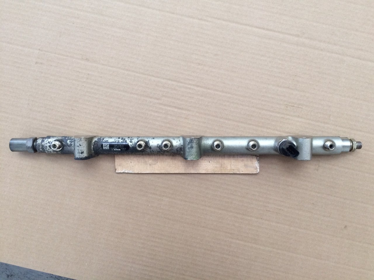TUBO PRESSIONE COMMON RAIL MAN 51103116037 - Горивна система: снимка 3 TUBO PRESSIONE COMMON RAIL MAN 51103116037 - Горивна система: снимка 3