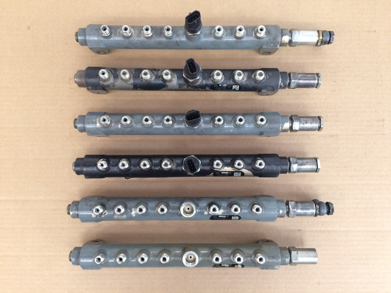 TUBO PRESSIONE COMMON RAIL MAN 51103116039 - Горивна система: снимка 2 TUBO PRESSIONE COMMON RAIL MAN 51103116039 - Горивна система: снимка 2