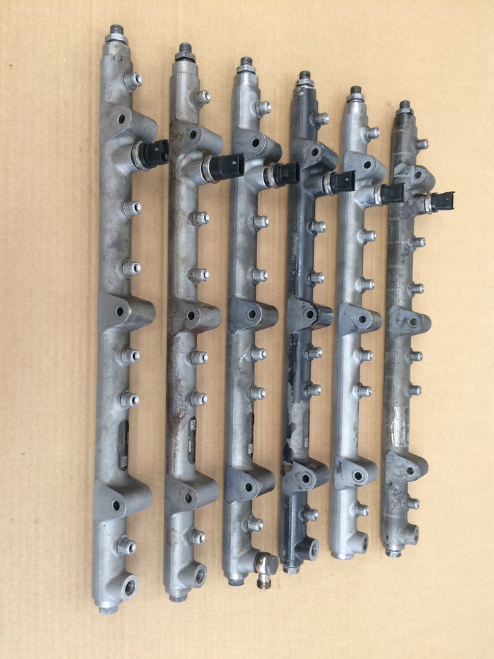 TUBO PRESSIONE COMMON RAIL MAN 51103116082 - Горивна система: снимка 1 TUBO PRESSIONE COMMON RAIL MAN 51103116082 - Горивна система: снимка 1