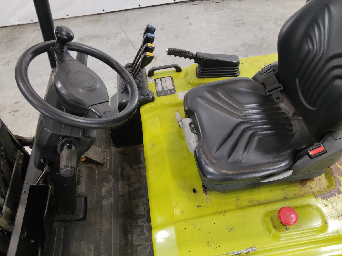 Clark GEX25 - Електрокар: снимка 3 Clark GEX25 - Електрокар: снимка 3