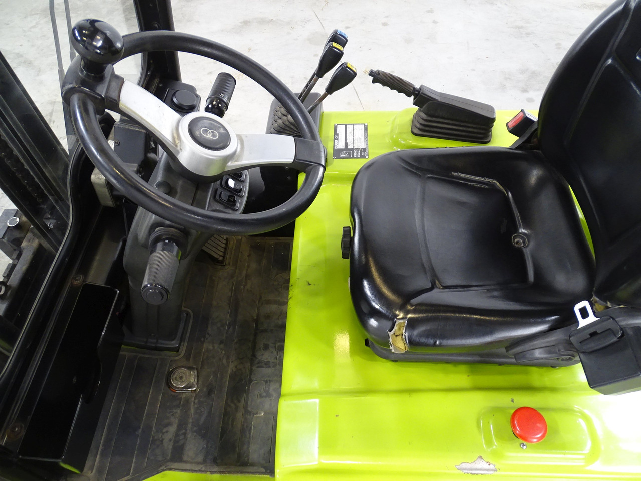 Clark GEX30 - Електрокар: снимка 3 Clark GEX30 - Електрокар: снимка 3