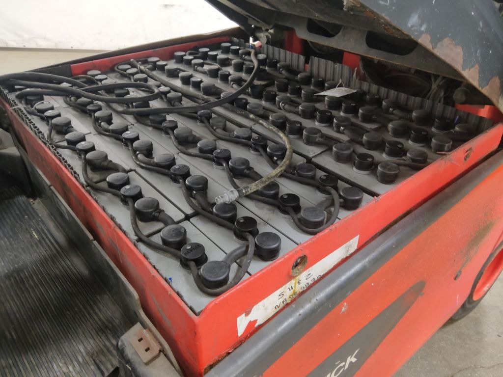 Linde E30L-01 - Електрокар: снимка 4 Linde E30L-01 - Електрокар: снимка 4