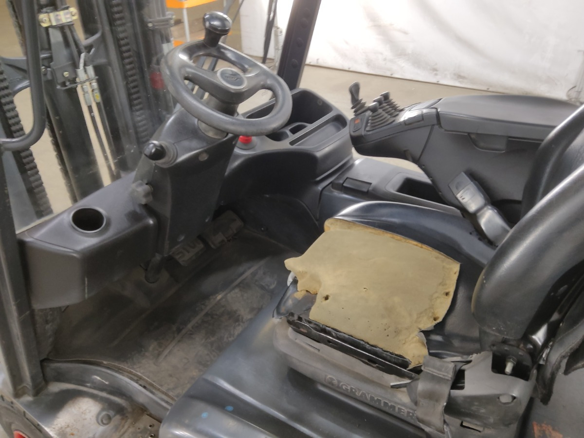 Linde E30L-01 - Електрокар: снимка 3 Linde E30L-01 - Електрокар: снимка 3