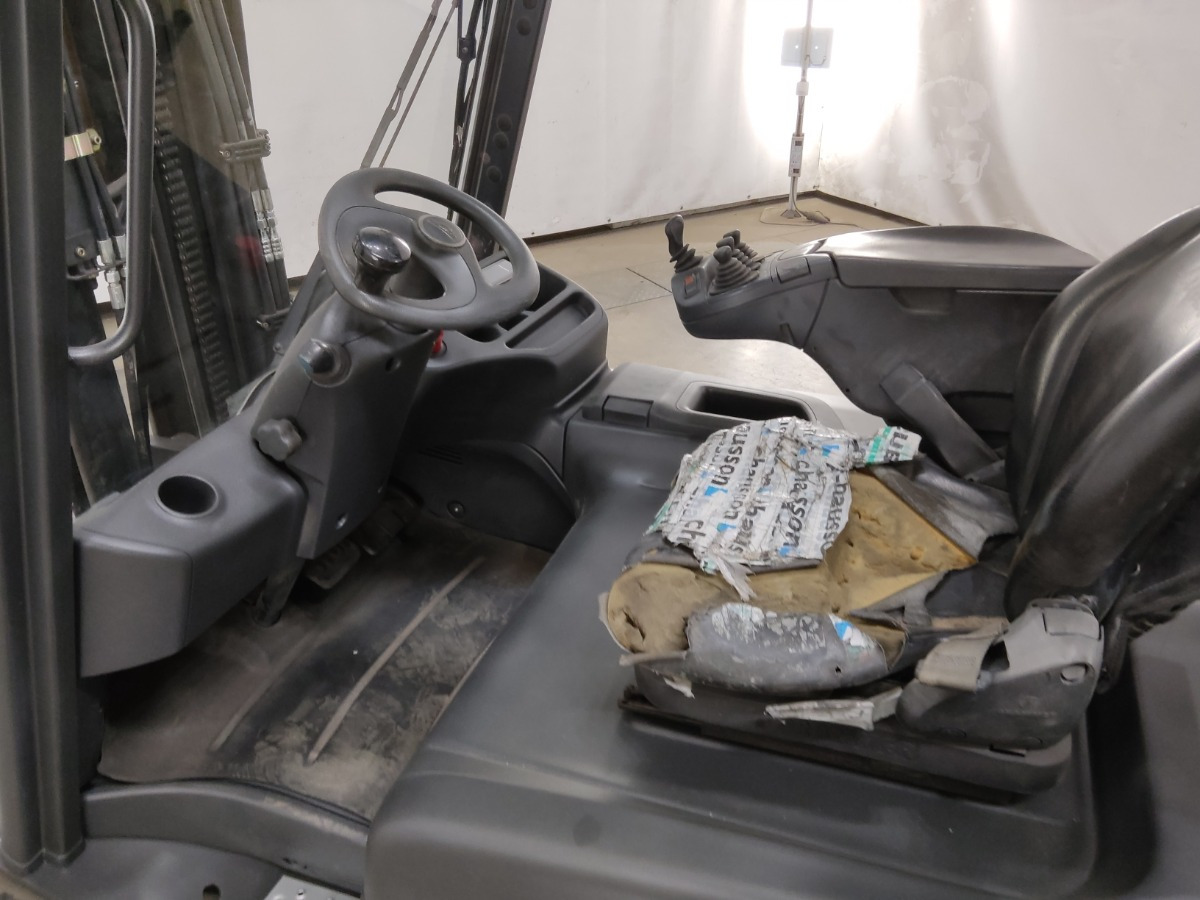 Linde E30L-01 - Електрокар: снимка 3 Linde E30L-01 - Електрокар: снимка 3