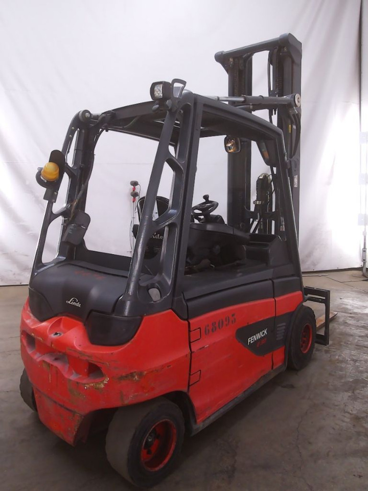 Linde E30L-01 - Електрокар: снимка 2 Linde E30L-01 - Електрокар: снимка 2