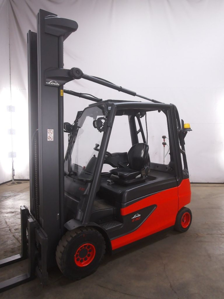 Linde E30L - Електрокар: снимка 1 Linde E30L - Електрокар: снимка 1