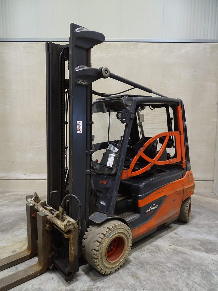 Linde E35L-01 - Електрокар: снимка 1 Linde E35L-01 - Електрокар: снимка 1