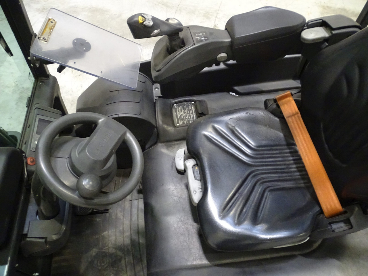 Mitsubishi AG2N1L20Q - Електрокар: снимка 3 Mitsubishi AG2N1L20Q - Електрокар: снимка 3