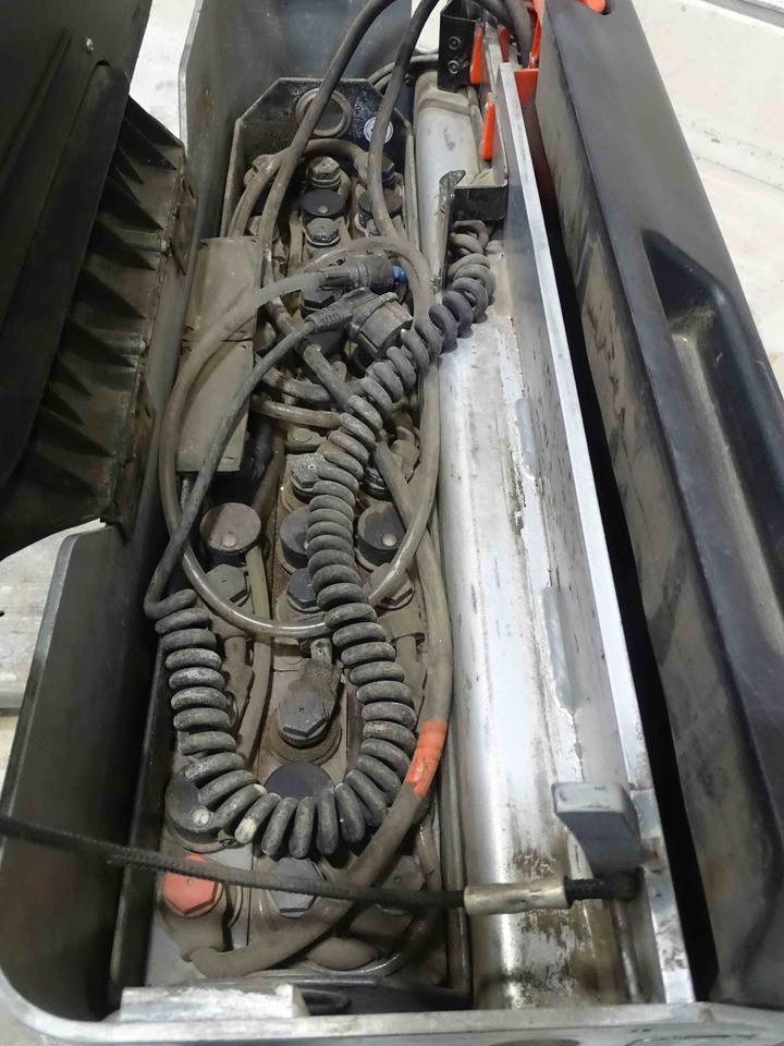 Палетна количка Still ECU16: снимка 8