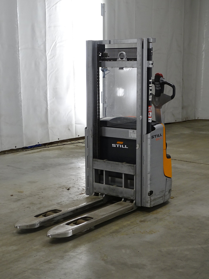 Still EXV12 - Стакер: снимка 1 Still EXV12 - Стакер: снимка 1