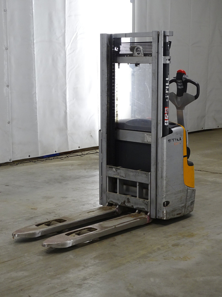 Still EXV12 - Стакер: снимка 1 Still EXV12 - Стакер: снимка 1