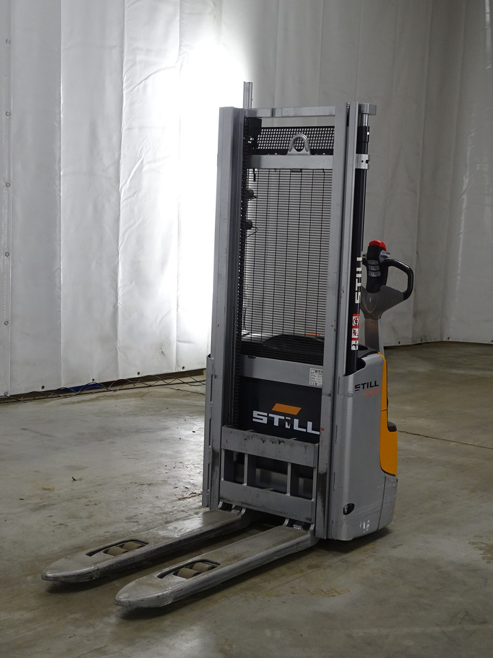 Still EXV12 - Стакер: снимка 1 Still EXV12 - Стакер: снимка 1