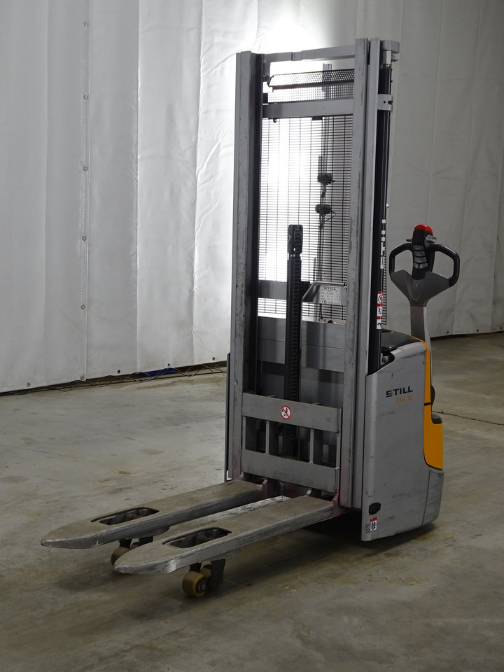 Still EXV12I - Стакер: снимка 1 Still EXV12I - Стакер: снимка 1