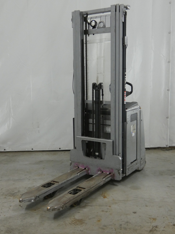 Still EXV14I - Стакер: снимка 1 Still EXV14I - Стакер: снимка 1