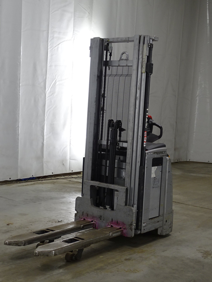 Still EXV16I - Стакер: снимка 1 Still EXV16I - Стакер: снимка 1