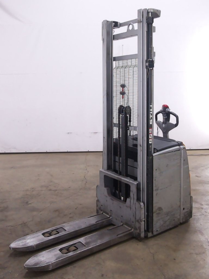 Still EXV20 - Стакер: снимка 1 Still EXV20 - Стакер: снимка 1