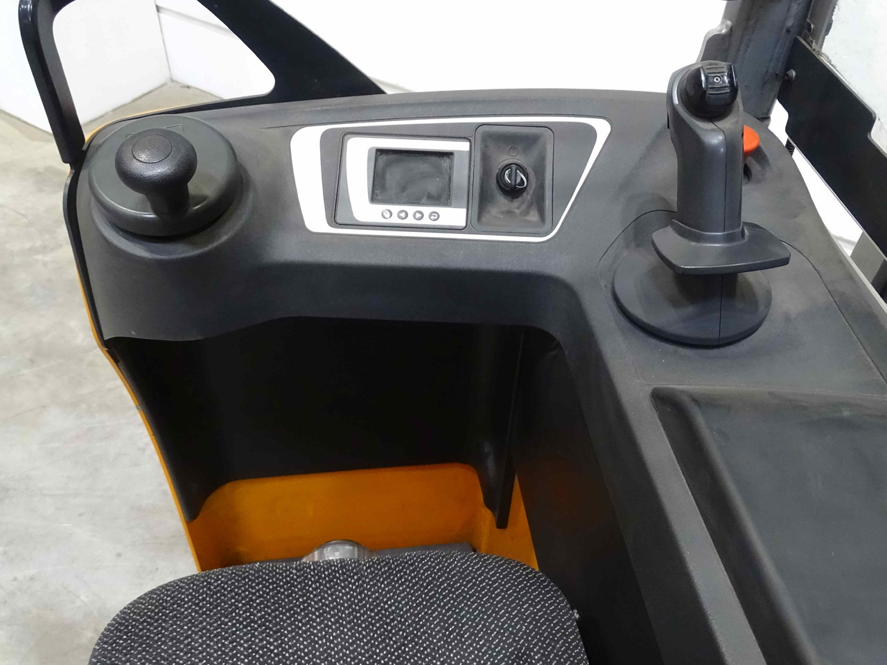 Still FXV14N - Стакер: снимка 3 Still FXV14N - Стакер: снимка 3