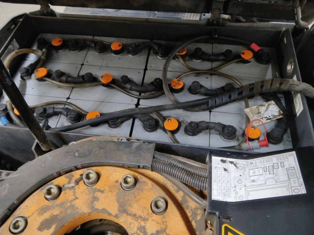 Електрокар Still RX50-13: снимка 8 Електрокар Still RX50-13: снимка 8