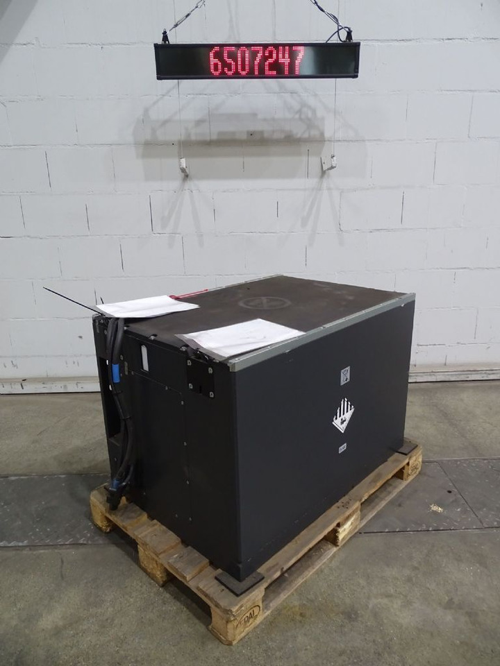 Weitere LI-IONBATTERIE90V - Акумулатор за Подемно-транспортна техника: снимка 1 Weitere LI-IONBATTERIE90V - Акумулатор за Подемно-транспортна техника: снимка 1