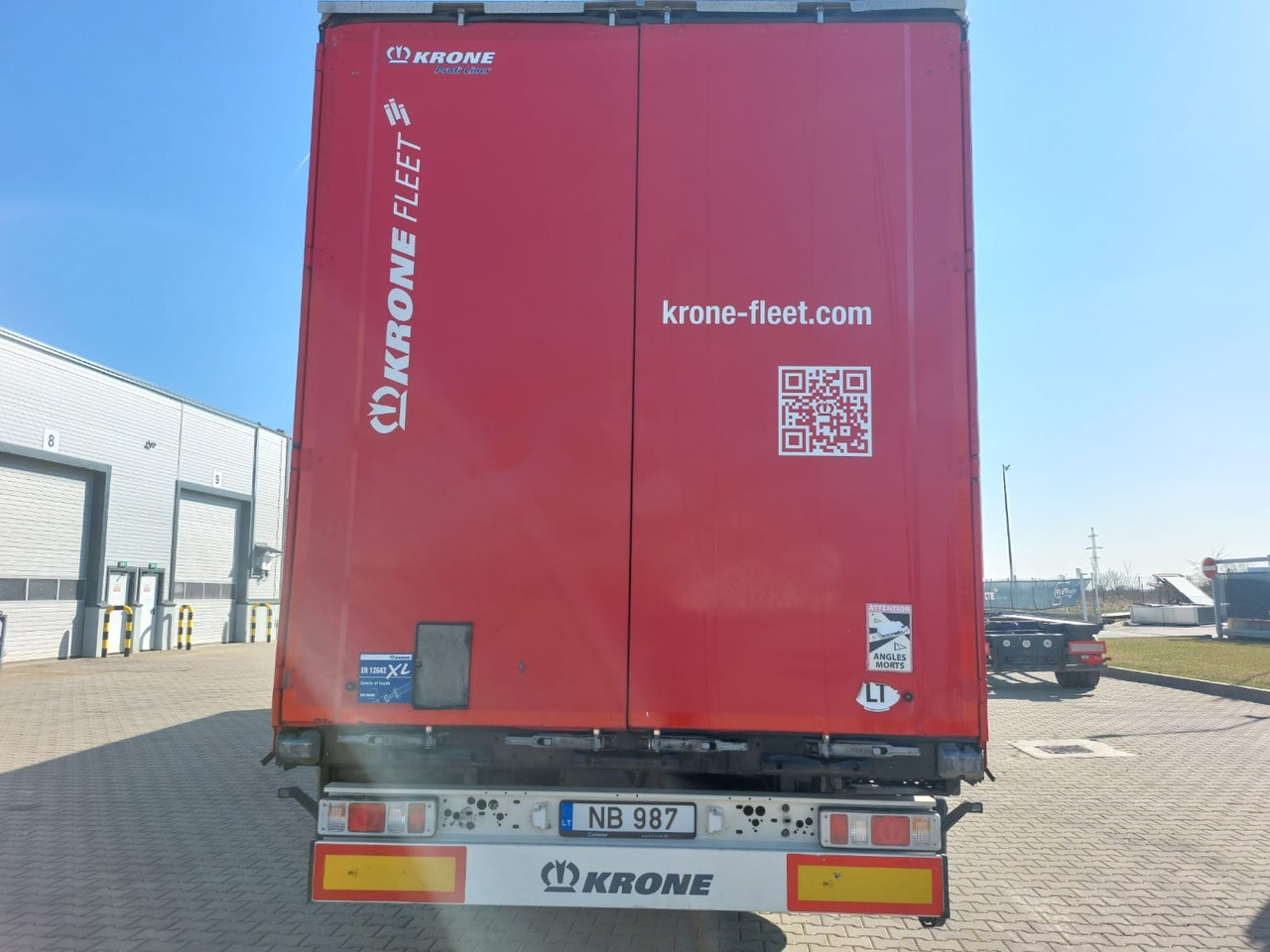 Krone SD - Брезентово полуремарке: снимка 5 Krone SD - Брезентово полуремарке: снимка 5