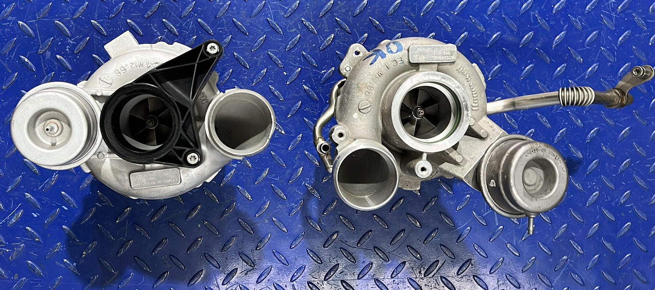 BMW Turbocharger S63N/R 4.4L V8 7849045+7849044 (SET) - Турбина: снимка 2 BMW Turbocharger S63N/R 4.4L V8 7849045+7849044 (SET) - Турбина: снимка 2