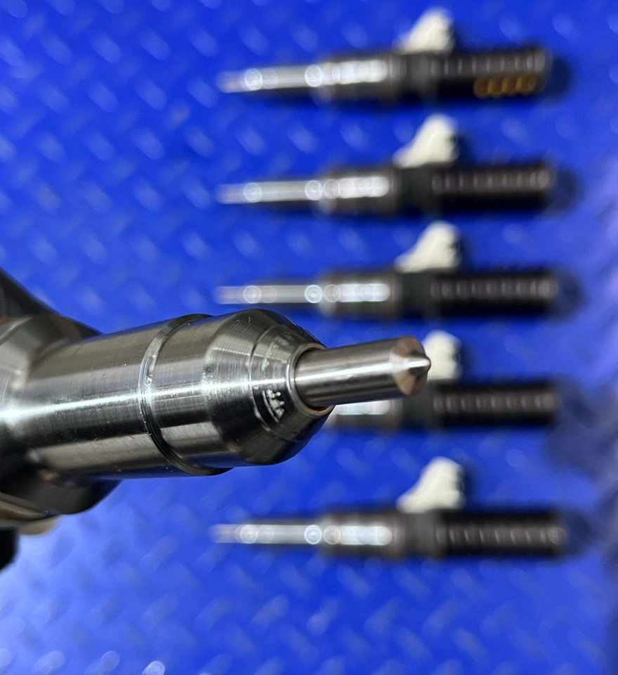 BOSCH Pump Nozzle Iveco 504287069 - Инжектор: снимка 3 BOSCH Pump Nozzle Iveco 504287069 - Инжектор: снимка 3